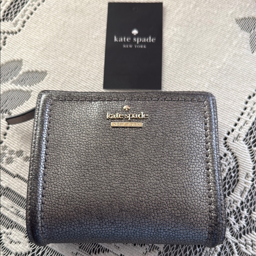 Kate Spade Madison Silver Large Slim Billford